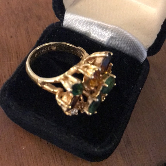 Statement Ring 💖 - Picture 2 of 3